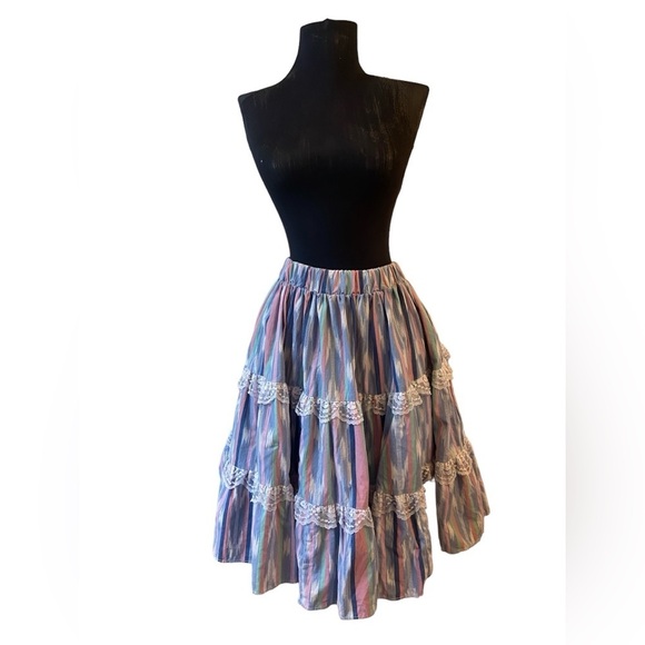 Vintage Carousel Original 50's-60's Ruffle Circle Skirt - Picture 3 of 13